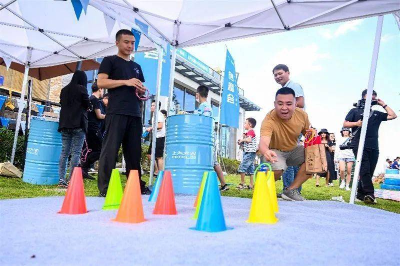 2021年上汽大通MAXUS創(chuàng)富會(huì)”普洱站在云海之上的倚象山半山酒店召開(kāi)