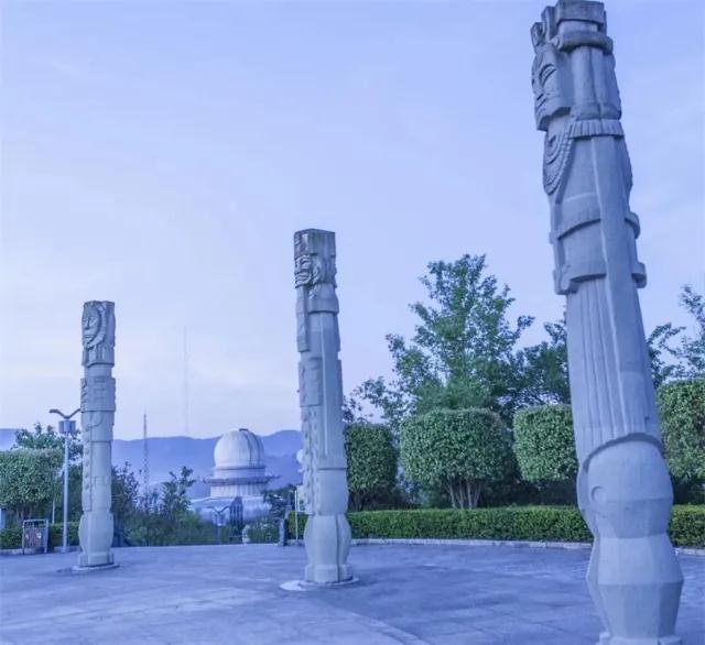 普洱特色團建：坐上火車游普洱，打卡墨江北回歸線標志園